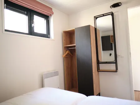 Beautiful Lodge in Gulpen with Garden Отели в г. Гюлпен-Виттем