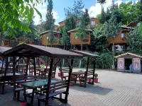 Eraslan Tatilkoyu Hotels in Basiskele