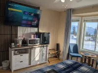 Salish Bed & Breakfast and Spa Hotels in West Kelowna