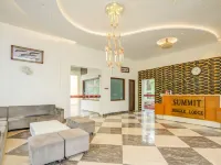 Summit Jungle Resort 保利加瓦酒店