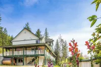 Golden Mountain View Suites