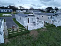 3-Bedroom Holiday Home with Valley Views