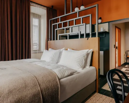 WeltWien Luxury Apartments Hotels near Rosarium