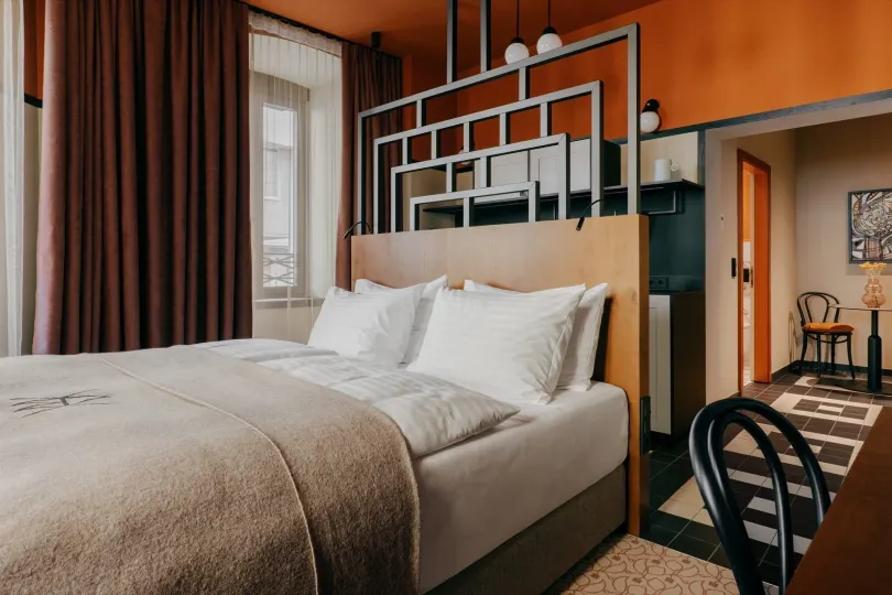 WeltWien Luxury Apartments & free parking