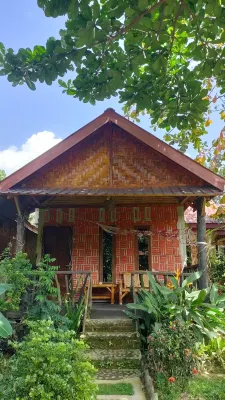 Mountain View Cottages & Villa Tangkahan - homestay