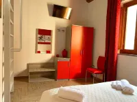 Gioia Guesthouse Hotels in Cabras