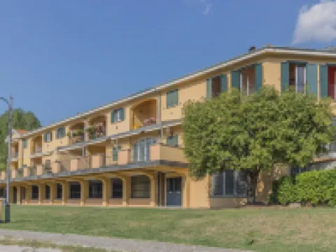 Sunset View Hotels in Lierna