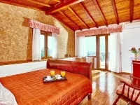 Villa Karteros with Private Swimming Pool Hotels in Karteros