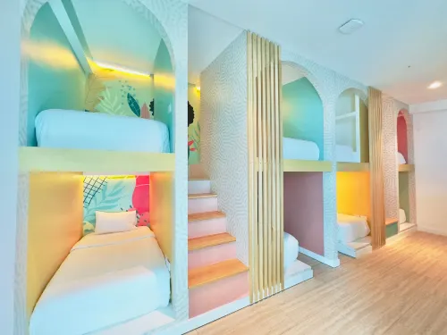 Hotel Nomadic Design - Parkering