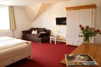 Gästehaus "Unsere Stadtvilla" Hotels in Hechingen