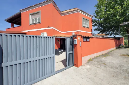 朱麗B&B 菲烏米奇諾酒店