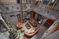 アイエンダカーサエスコンディダサンクリストバルプレミアム