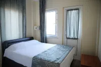 Villa Verdi Hotel di 
