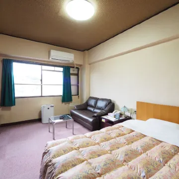 سكاي هارت هوتل شيمونوسيكي Hotels near محطة موجيكو