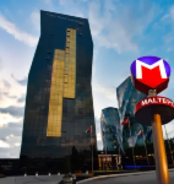 Tango Arjaan by Rotana Hotel berhampiran Nazmi Duhani Ilkogretim Okulu