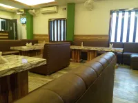Tropical Suites Hotel di Phuntsholing