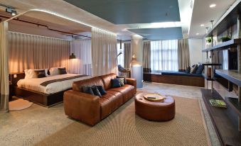 Zara Tower – Luxury Suites and Apartments