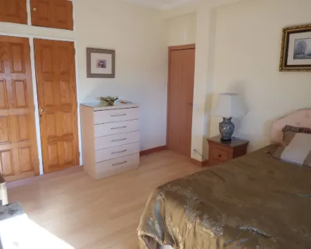 Spacious Villa Lara Estoi with heated pool Hotels in Estoi