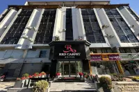 Red Carpet Suites - Parvekkeita