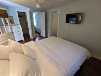 Peaceful Beaufort guest house, perfect for couples or families