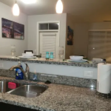 Stylish and Spacious, Close to the Hospital