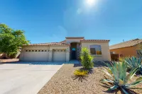 Snowbird-friendly home with fast WiFi, central AC, and private pool and hot tub Hotels near Our Play Place