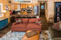 Family Swim Spa and Pool Tables - Gorgeous Spacious Retreat