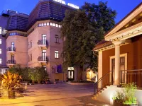 Hotel Bergs Suites Hotels near Teika