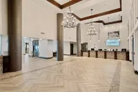 Spacious Condo with Balcony and Pool Access - Stunning Coastal Retreat