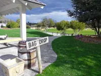 Panoramic Ocean Views and Resort Amenities - Stunning Coastal Retreat