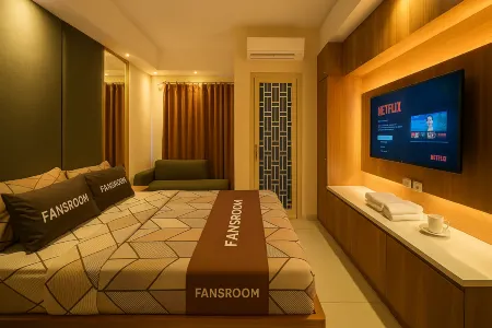 Transpark Juanda Bekasi by Fansroom Отели рядом с достопримечательностью «Regen Makmur Aquarium»