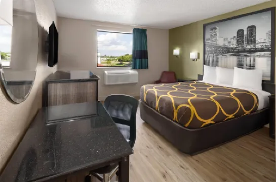Super 8 by Wyndham Richmond Midlothian Turnpike