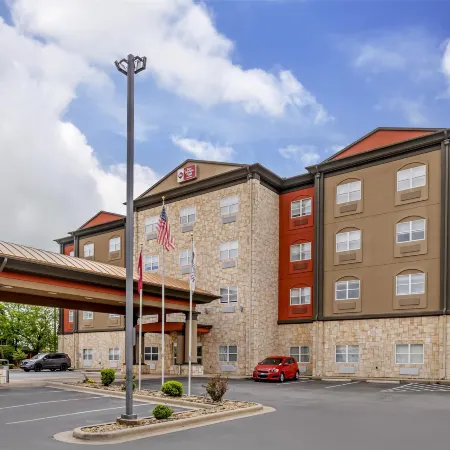 Best Western Plus JFK Inn  Suites Отели в г. Норт-Литл-Рок