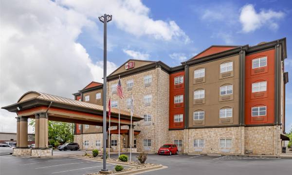 Best Western Plus JFK Inn Suites