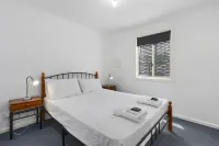 Costello Hotels - Moonta Bay Cabins Hotels in Moonta Bay