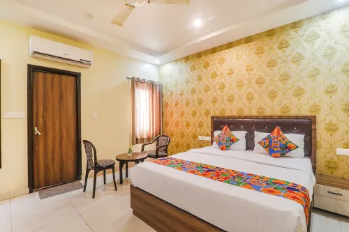 Via G Inn Hotels in Rasoolpur Sadat