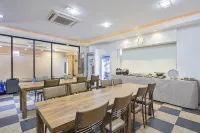 Hotel Nuri Hotels in Osan