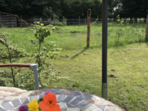 カレンスダル B & B ヘーデンステット市のホテル