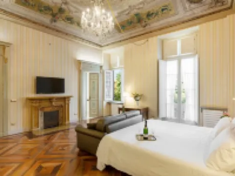 ホテル ローマ エ ロッカ カヴール トリノのホテル