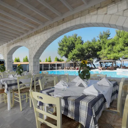 Portes Beach Hotel