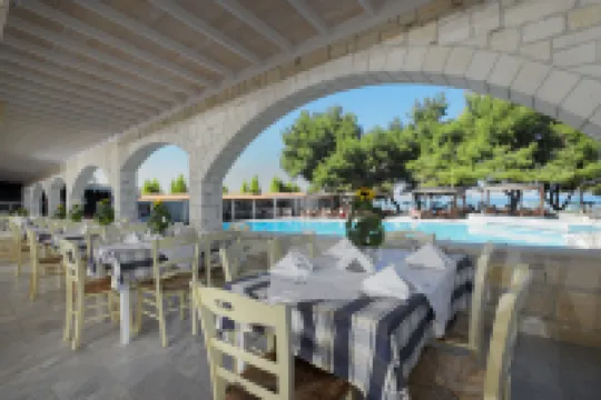 Portes Beach Hotel