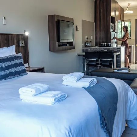 Hillside Executive Accommodation