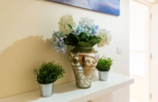 1-Bedroom Apartment with Balcony, Hoddesdon