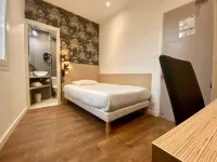 Hotel de Bordeaux Hotels near Basilique Saint-Sernin