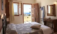 Villa Galinia Hotels near Akrotiri Santorini Venetian Castle