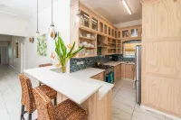 Atma Island Living Hotels in Sauteurs