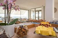 Hotel Albània - breakfast