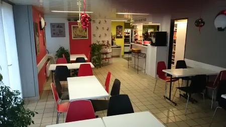 Hotel du Triangle Отели в г. Семекур