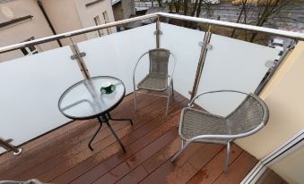 Station Apartments Katowa 11