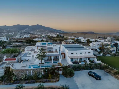 Oliving Mykonos Luxury Suites Hotels in Klouvas